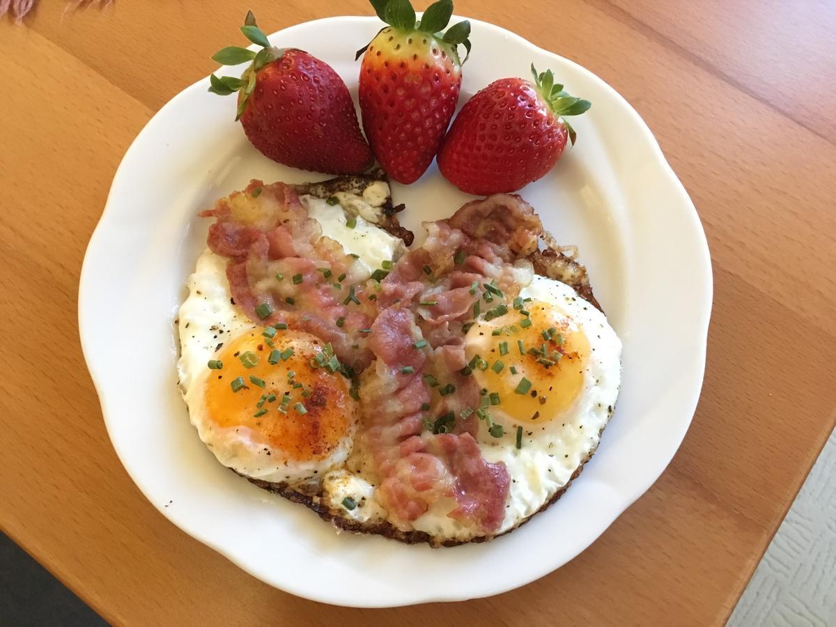 Pension Cafe Suzette Гота Екстериор снимка
